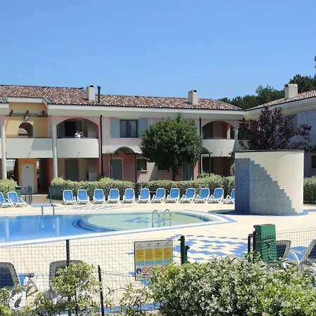 Charming For Up To 5 Guests 아파트