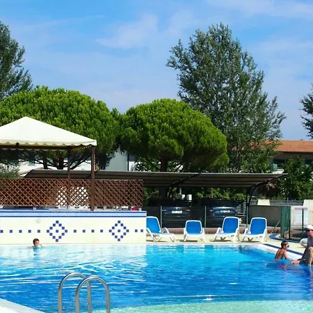 Charming For Up To 5 Guests Bibione