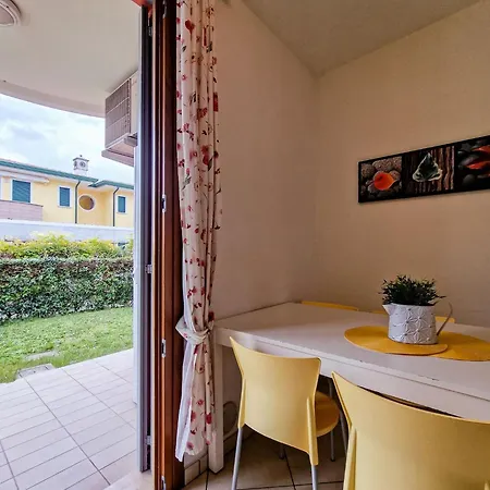 Charming For Up To 4 Guests *